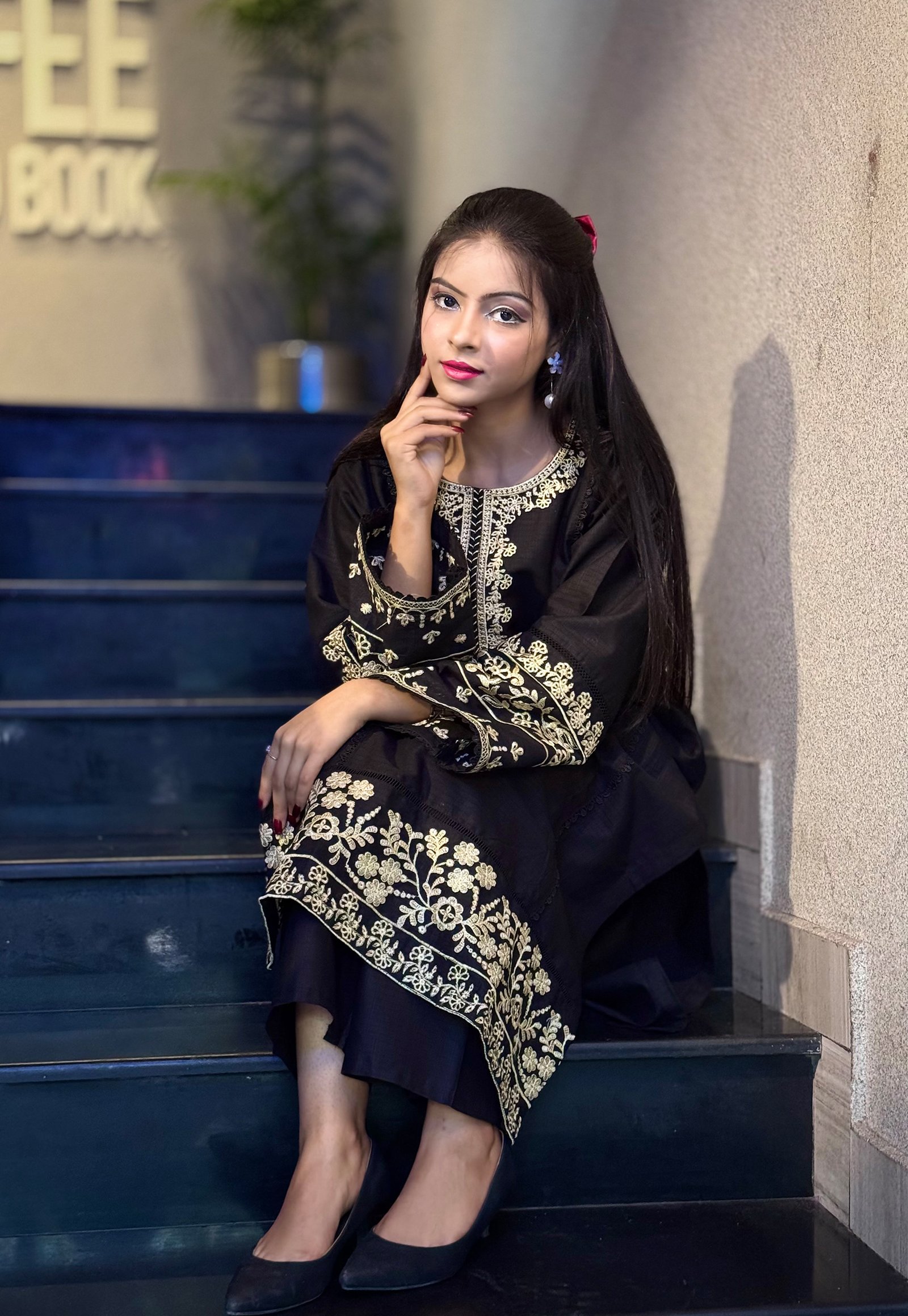 EMBROIDERED LONG SHALWAR KAMEEZ BLACK