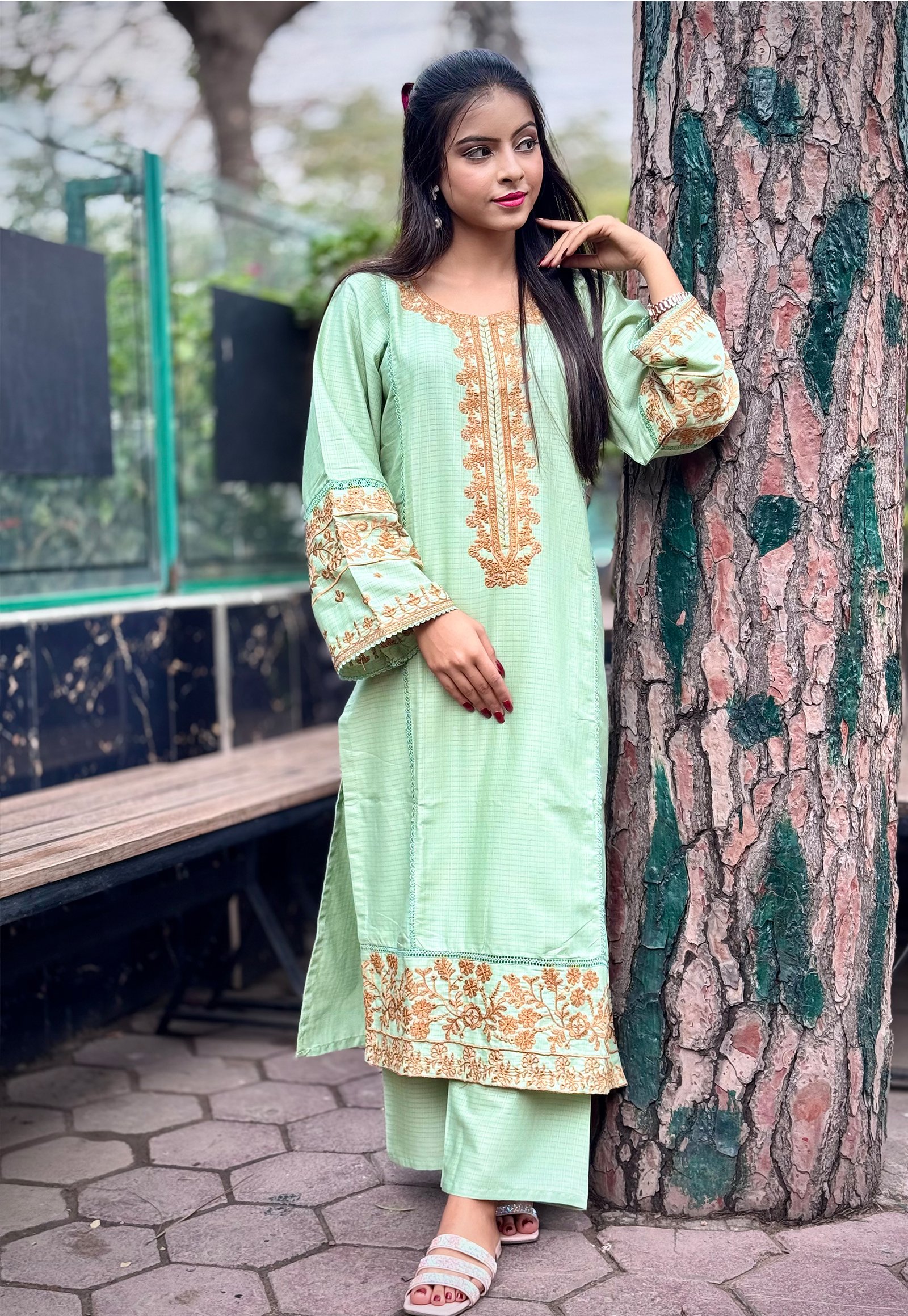 EMBROIDERED LONG SHALWAR KAMEEZ GREEN